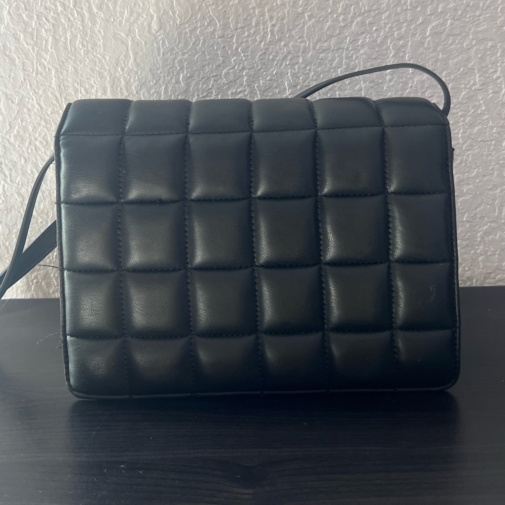 Black Crossbody bag